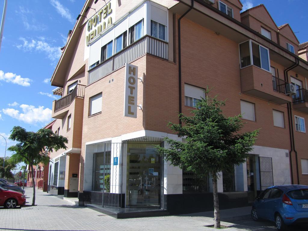Hotel Velilla Велилья-де-Сан-Антонио Экстерьер фото